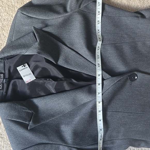 Express Women's Charcoal Blazer, NWT, Size 6 - Picture 6 of 14